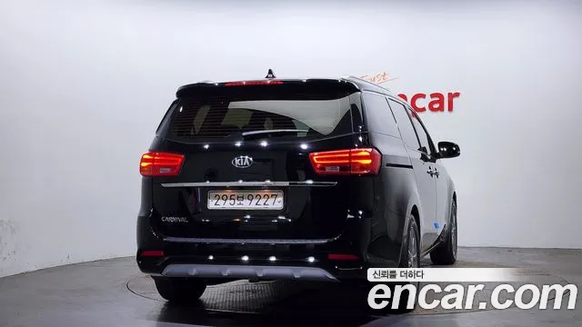 Kia The New Carnival id 2670224 из Кореи 14