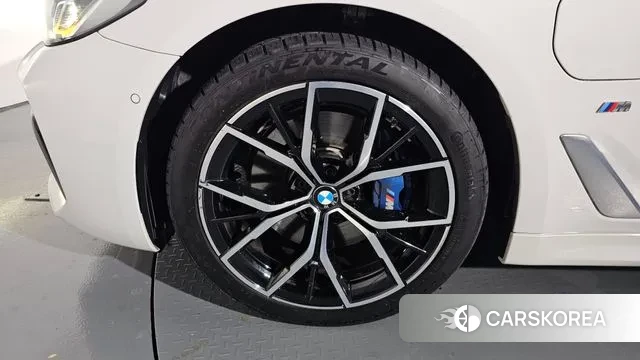 BMW 5 Series (G30) id 3417117 из Кореи 14