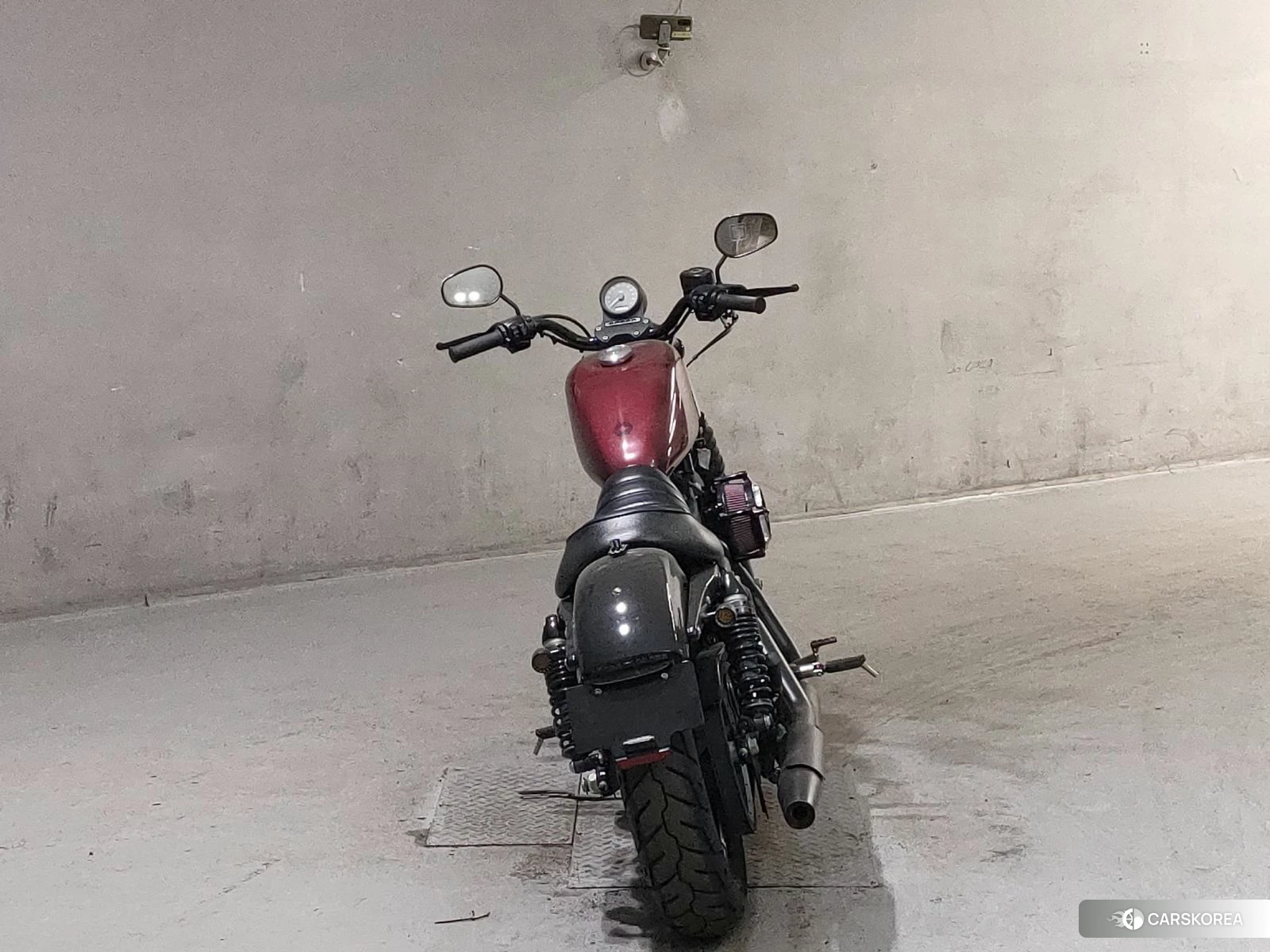 Проданный Harley-Davidson Sportster XL883N 2017 из Японии, фото 3