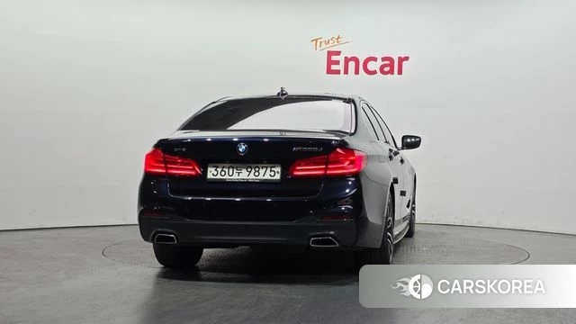 BMW 5 Series (G30) id 3873097 из Кореи 14