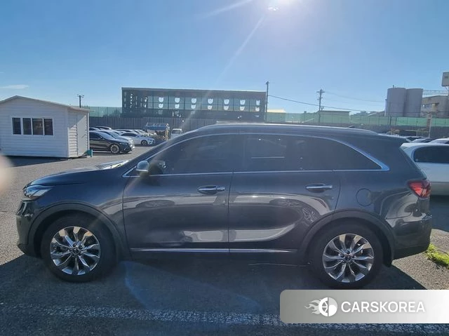 Kia The New Sorento id 4596359 из Кореи 10