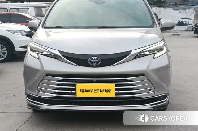 Toyota Saina id 4313741 из Китая 20