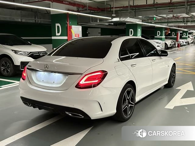 Mercedes-Benz Class C id 4277542 из Китая 16