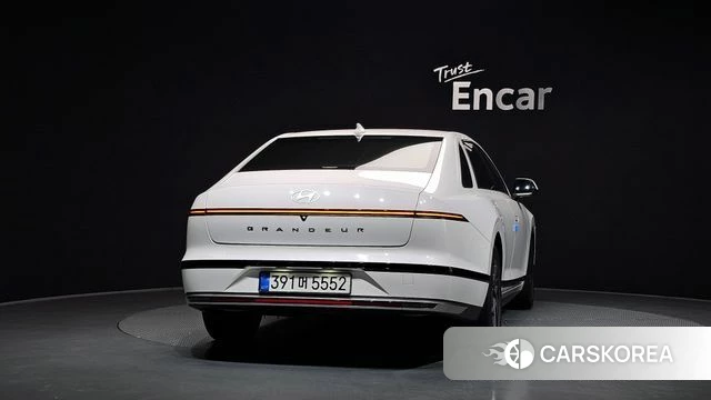 Hyundai Grandeur (GN7) id 4414944 из Кореи 14