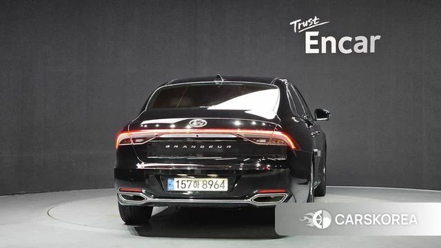 Hyundai The New Grandeur IG id 4401857 из Кореи 25