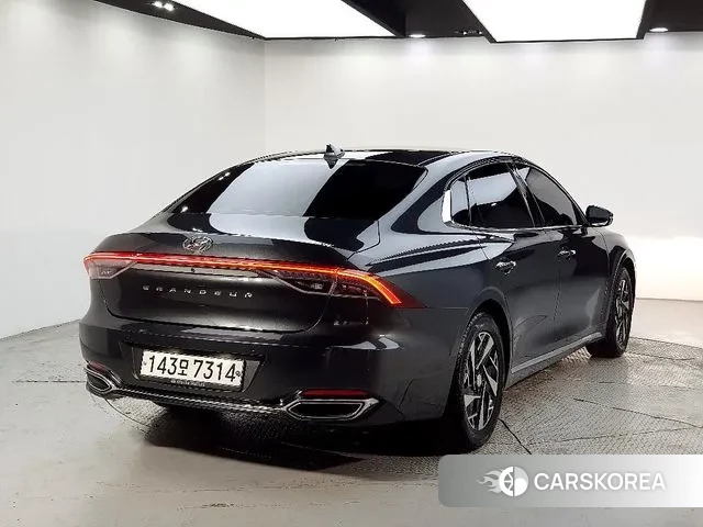 Hyundai The New Grandeur IG Hybrid id 3772559 из Кореи 14