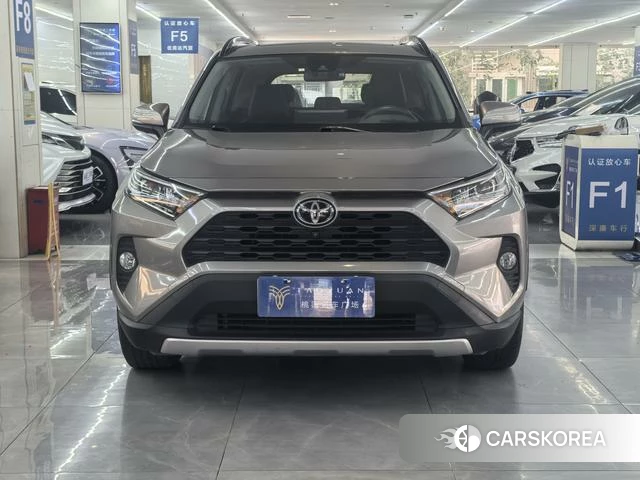 Toyota RAV4 Rongfang 2022 Серебристо-серый из Китая, фото 6
