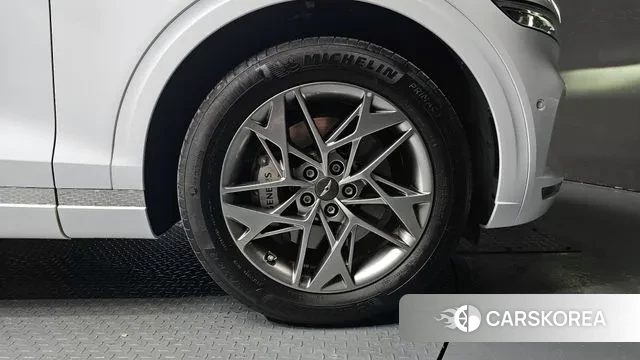 Genesis GV70 id 3701331 из Кореи 14