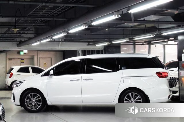 Kia The New Carnival id 4203125 из Кореи 14