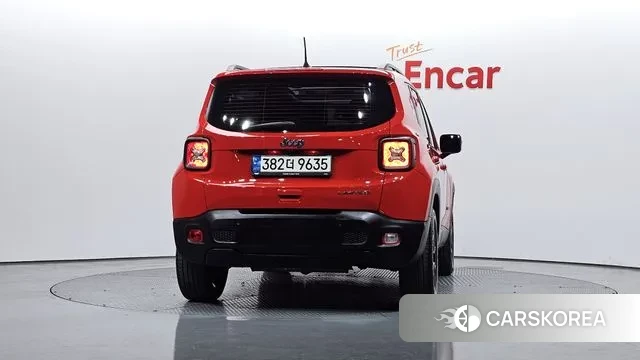 Jeep Renegade id 3560980 из Кореи 14