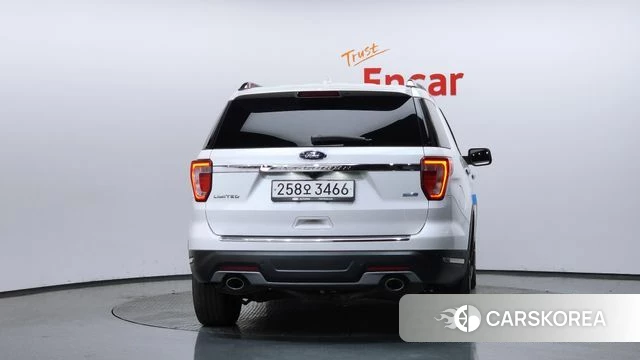 Ford Explorer id 4310998 из Кореи 32