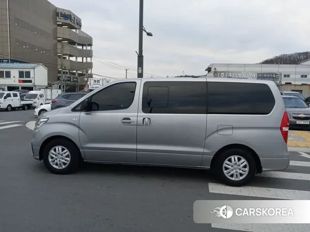 Hyundai The New Grand Starex id 2249855 из Кореи 14