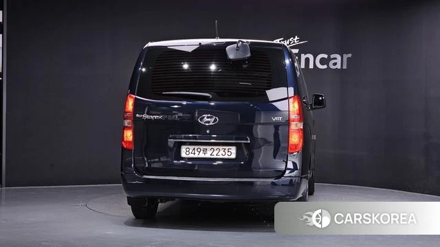 Hyundai The New Grand Starex id 4689060 из Кореи 14