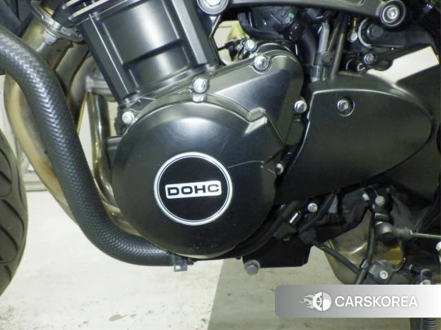 Engine photo