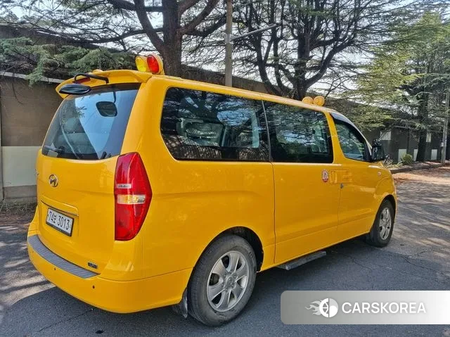 Hyundai The New Grand Starex id 3055477 из Кореи 14