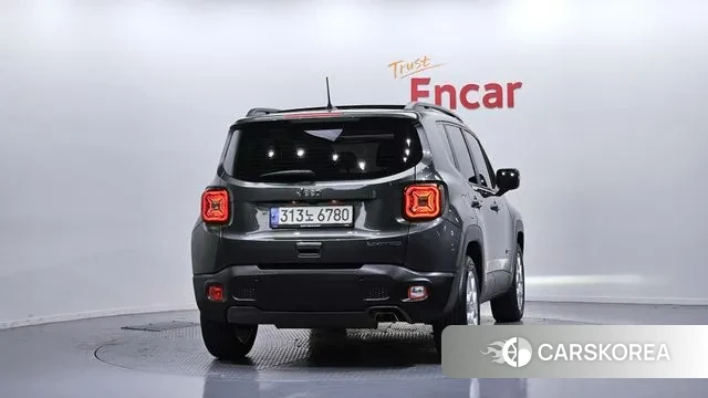Jeep Renegade id 3777962 из Кореи 14