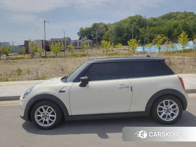 Mini Cooper id 4310481 из Кореи 14