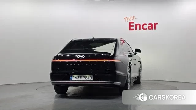 Hyundai Grandeur (GN7) id 3720898 из Кореи 14