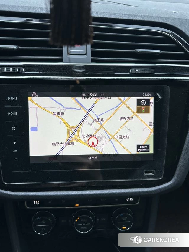 Volkswagen Tiguan L id 4261152 из Китая 14