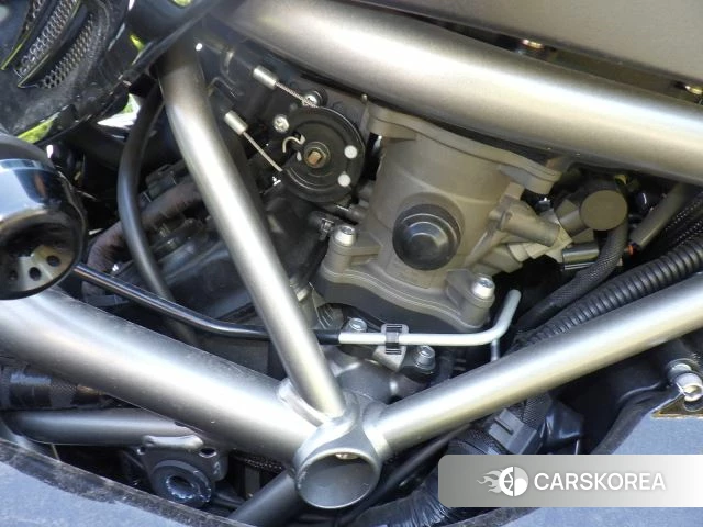 Engine photo