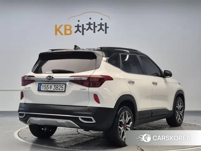 Kia Seltos id 3355716 из Кореи 14