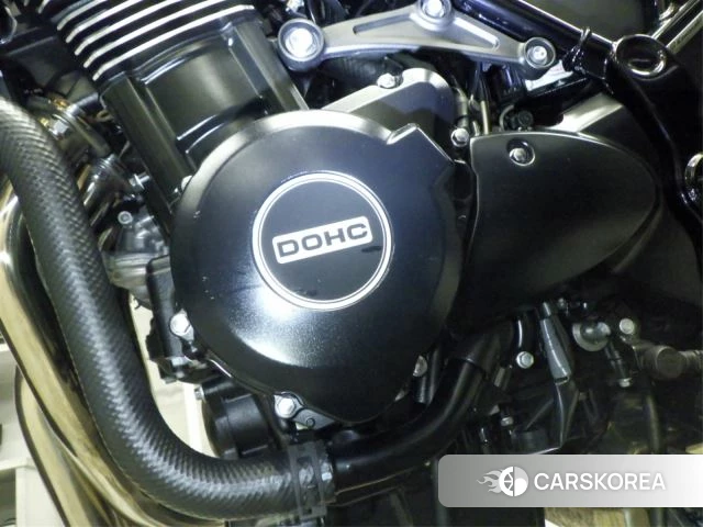 Engine photo