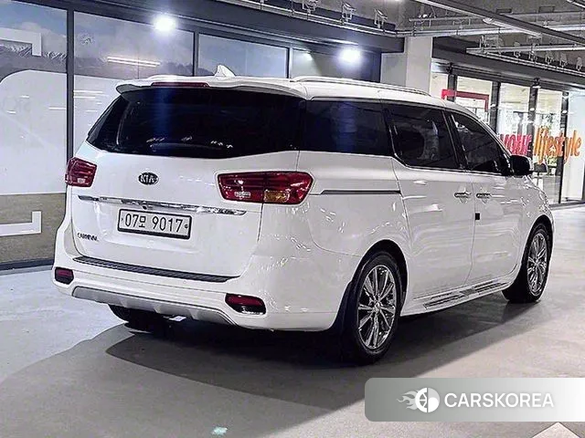 Kia The New Carnival id 3021085 из Кореи 14