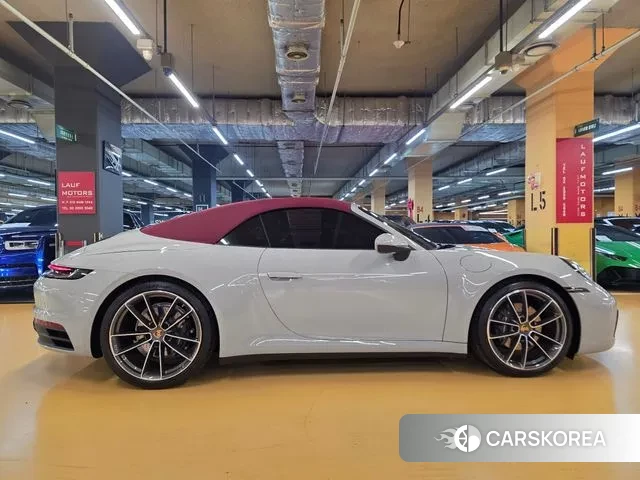 Porsche 911(992) id 3467092 из Кореи 10