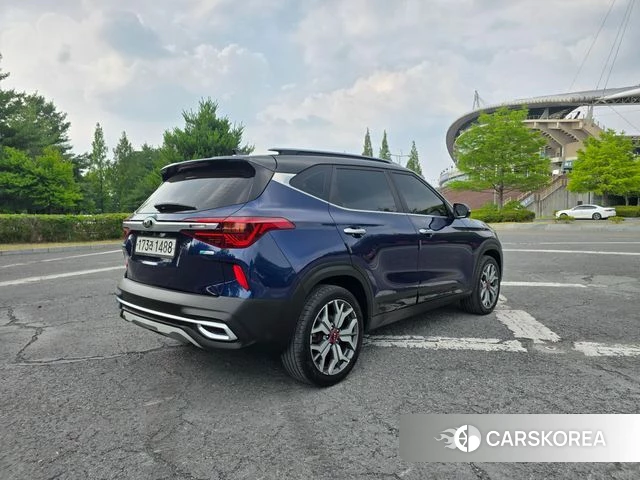 Kia Seltos id 4705632 из Кореи 14