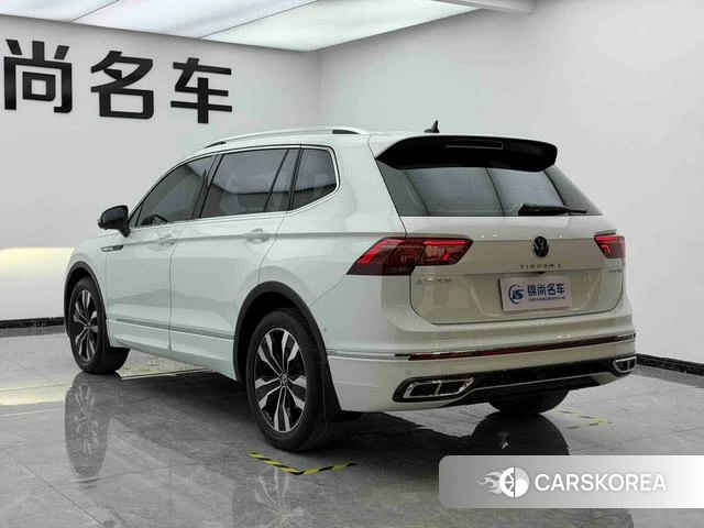 Volkswagen Tiguan L id 3857280 из Китая 24