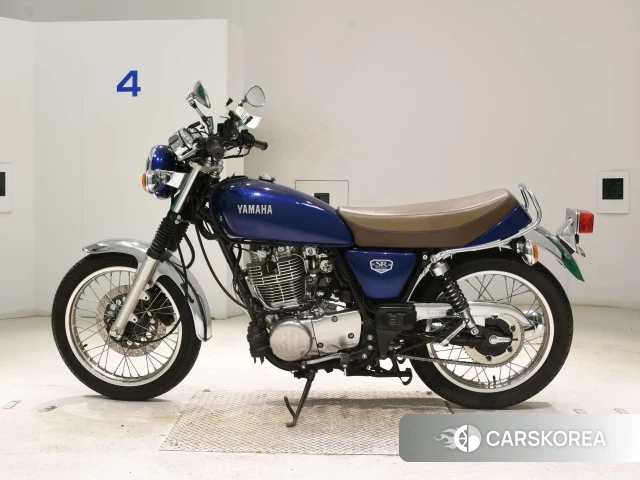 Yamaha SR400 2021 из Японии, фото 2