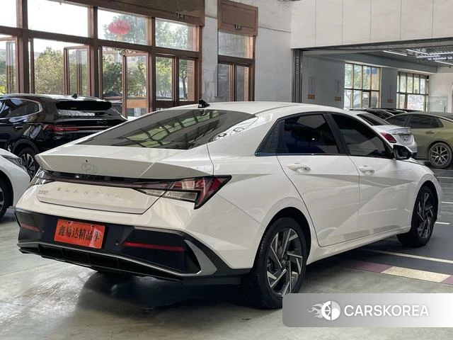 Hyundai Elantra id 4258145 из Китая 12