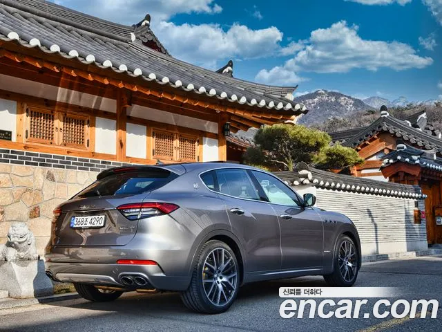 Maserati Levante id 2679275 из Кореи 7