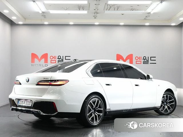 BMW 7 Series (G70) id 4349307 из Кореи 14