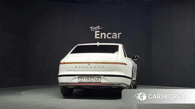 Hyundai Grandeur (GN7) id 4488443 из Кореи 25