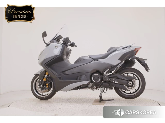Yamaha T-MAX 560 TECH MAX 2026 из Японии, фото 3