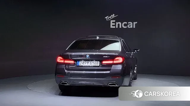 BMW 5 Series (G30) id 3218004 из Кореи 14