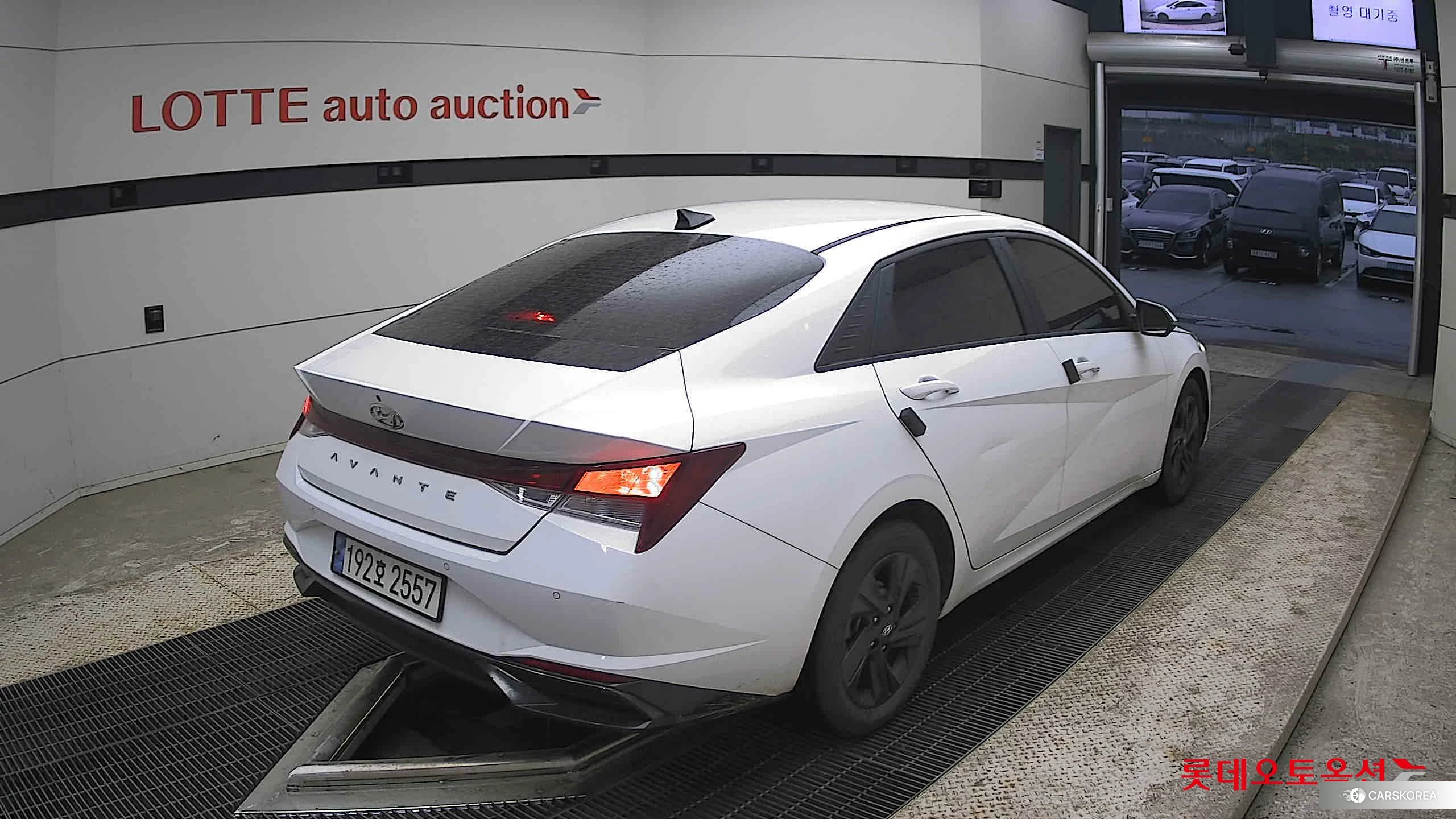 Hyundai Avante id 4289421 из Кореи 30