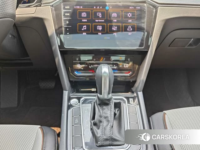 Volkswagen Magotan id 4353449 из Китая 19