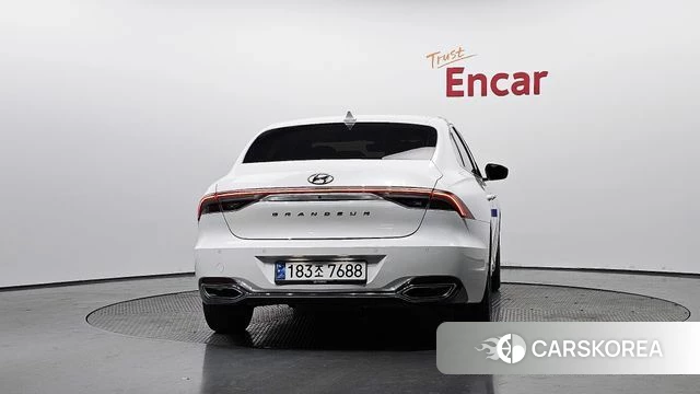 Hyundai The New Grandeur IG id 3799520 из Кореи 14