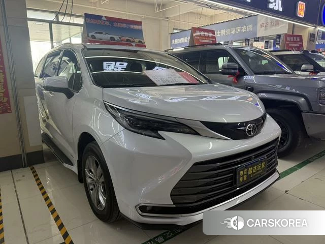 Toyota Saina 2025 Белый из Китая, фото 4
