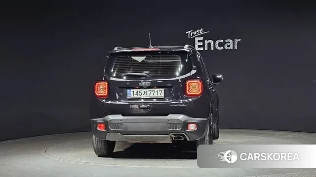 Jeep Renegade id 2985463 из Кореи 14