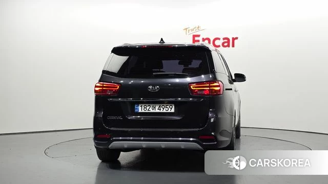 Kia The New Carnival id 4188306 из Кореи 25