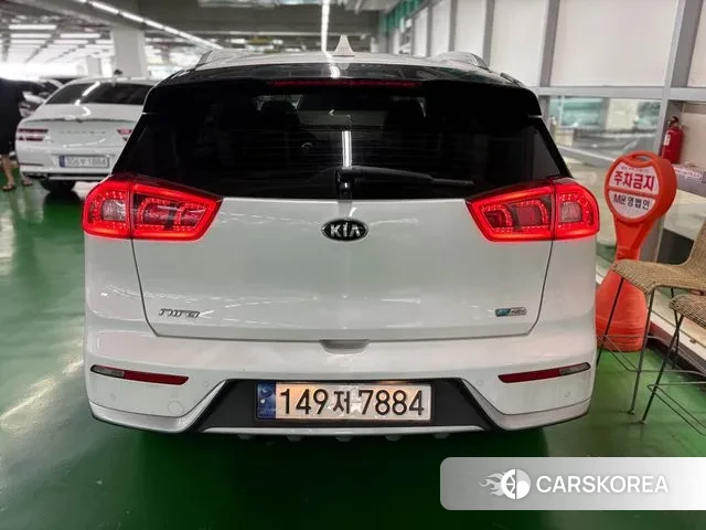 Kia Niro id 3125898 из Кореи 14