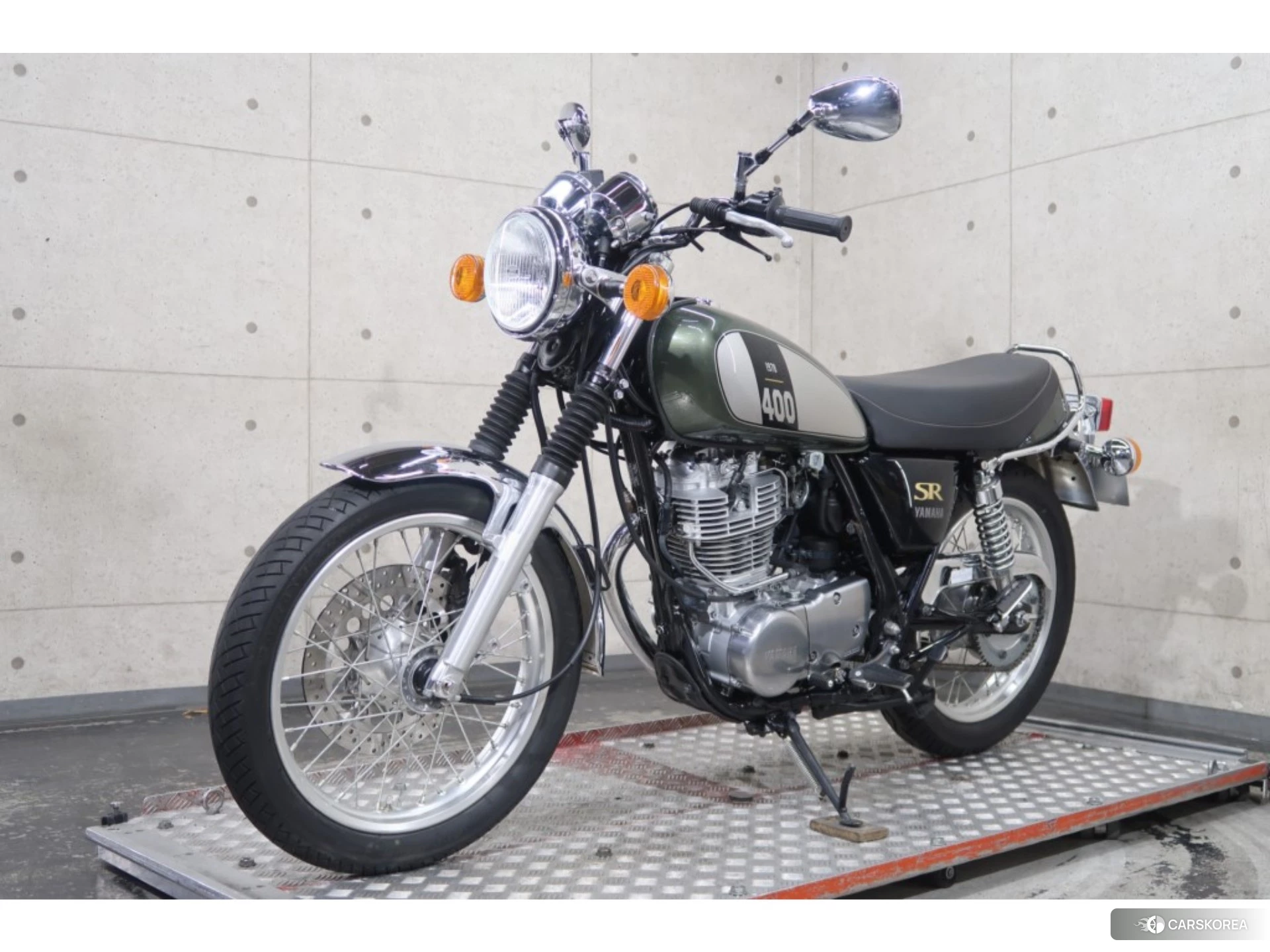 Yamaha SR 400 id 4183474 из Японии 25