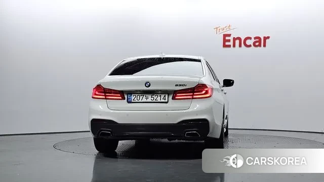 BMW 5 Series (G30) id 3024781 из Кореи 14