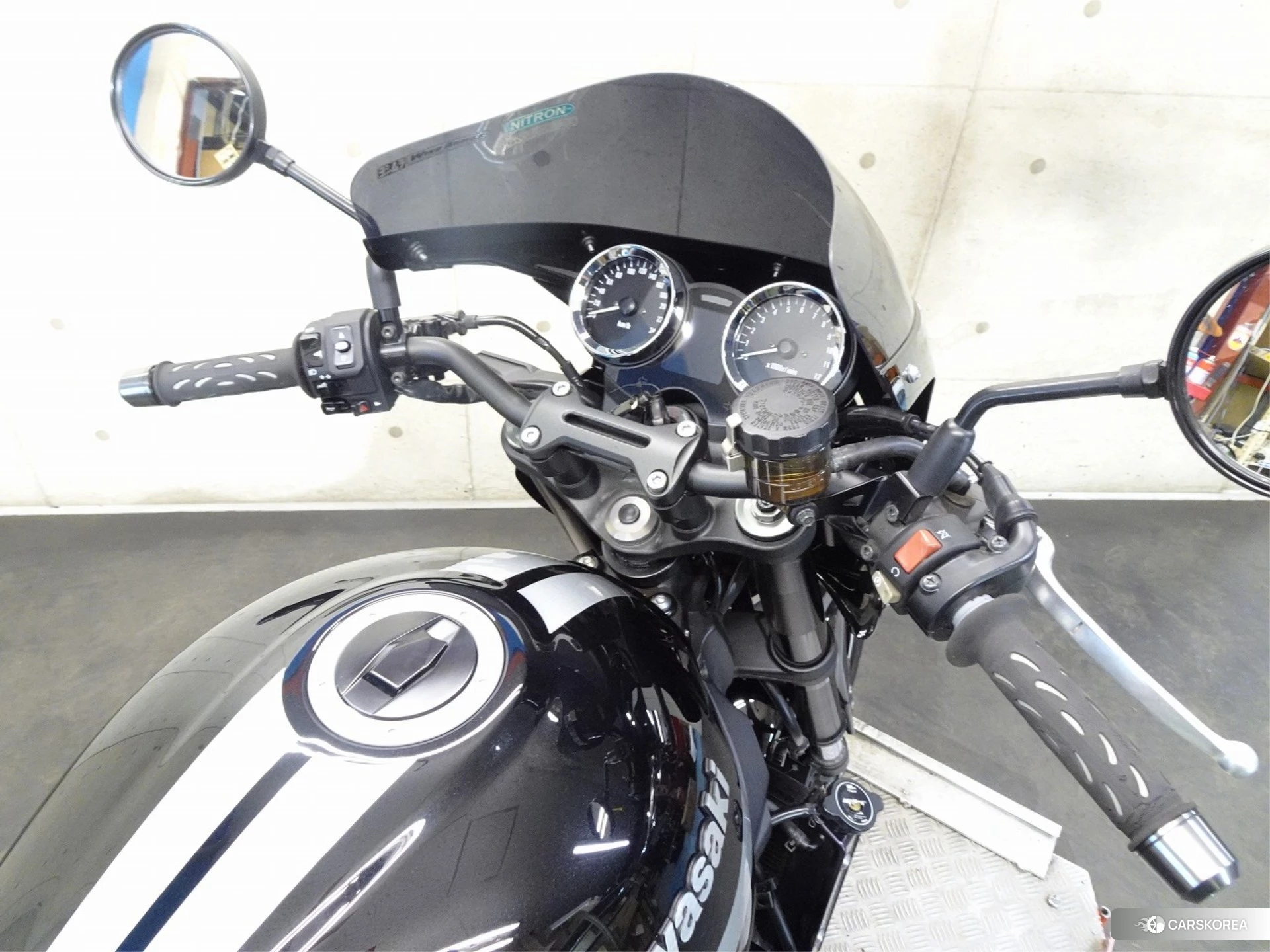Kawasaki Z900RS CAFE id 4374375 из Японии 24