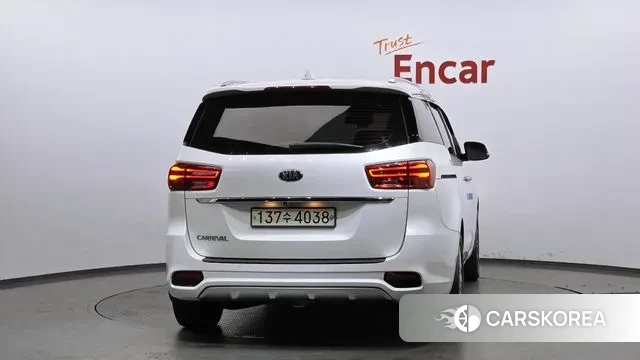 Kia The New Carnival id 3622423 из Кореи 14