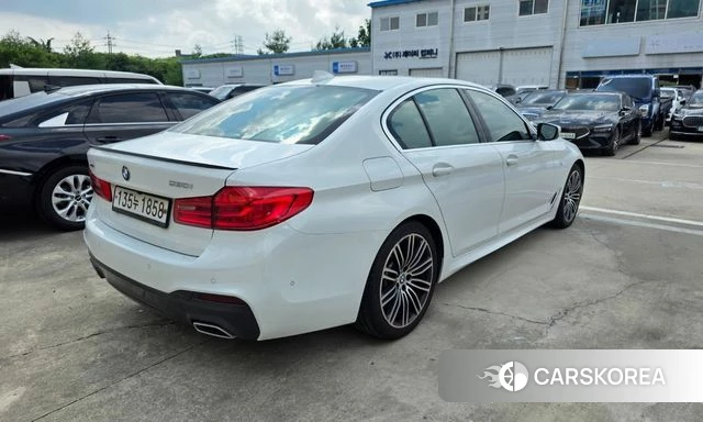 BMW 5 Series (G30) id 4511662 из Кореи 14