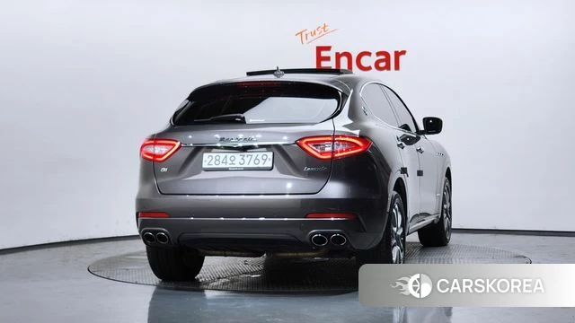 Maserati Levante id 4610045 из Кореи 32